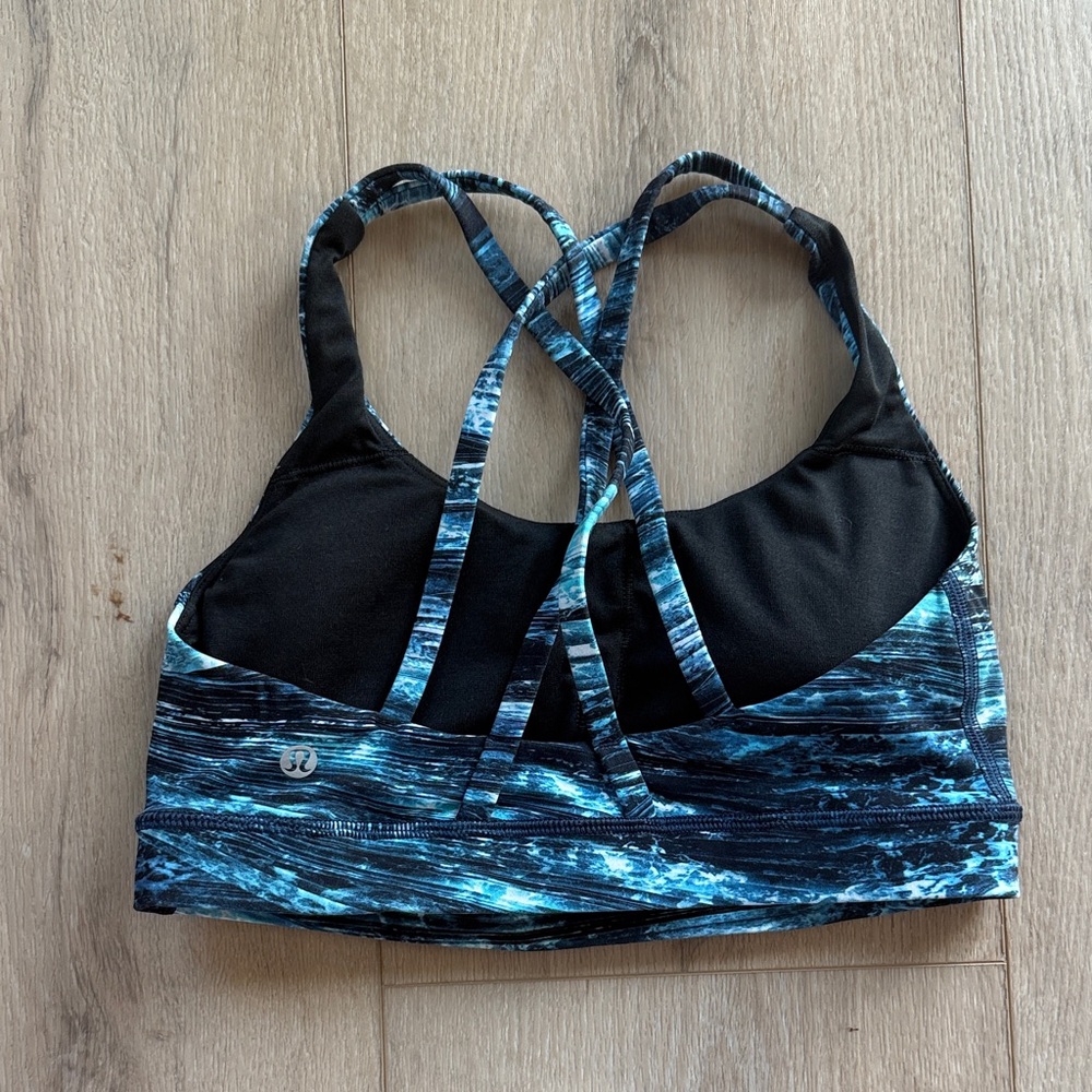 Lululemon Athletica Black and Blue Patterned Sports Bra